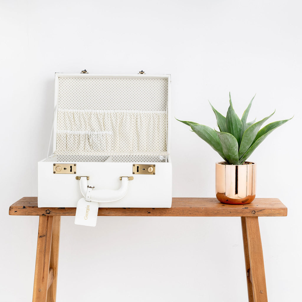 Memory Box | Keepsake Case in Ivory White Case meminio   