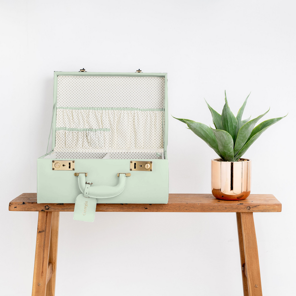 Memory Box | Keepsake Case in Sage Green Case meminio   