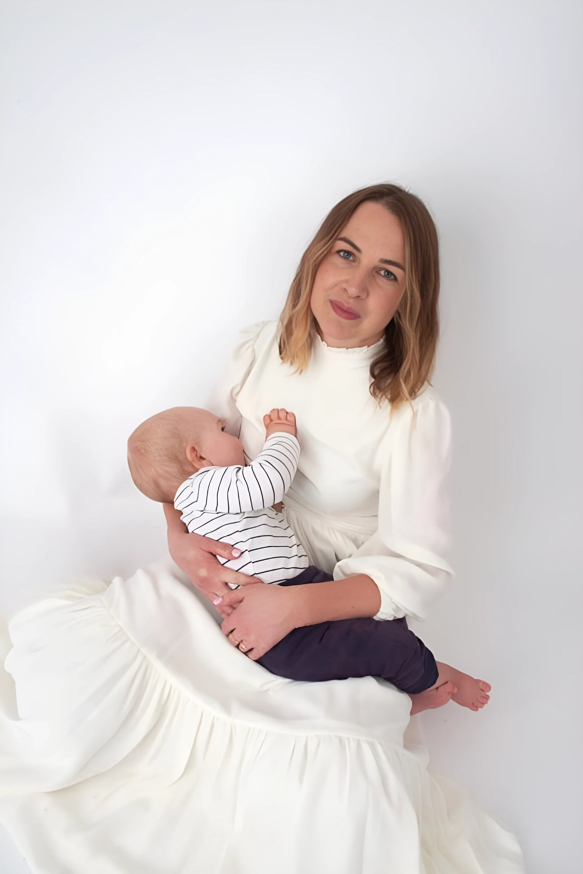 Ivory Silky Maternity & Breastfeeding Dress – Something a bit Different