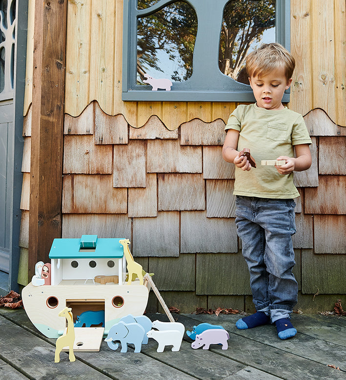 Noah's Wooden Ark wooden animals Tender Leaf Toys   