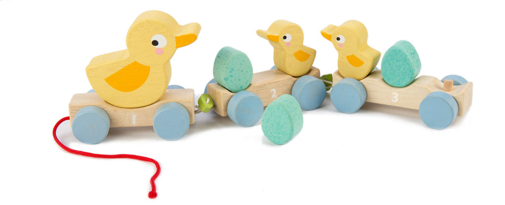 Pull Along Ducks wooden toddler tales Tender Leaf Toys   